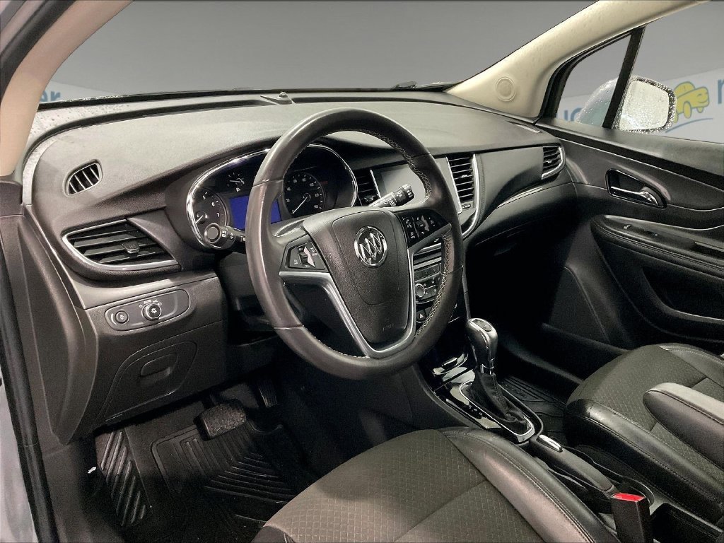 Used 2020 Buick Encore Preferred w/ Safety Package AWD/4WD image 8