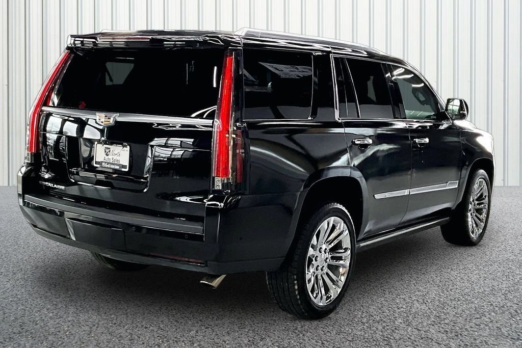 Used 2019 Cadillac Escalade Premium Luxury w/ LPO, Radiant Package AWD/4WD image 6