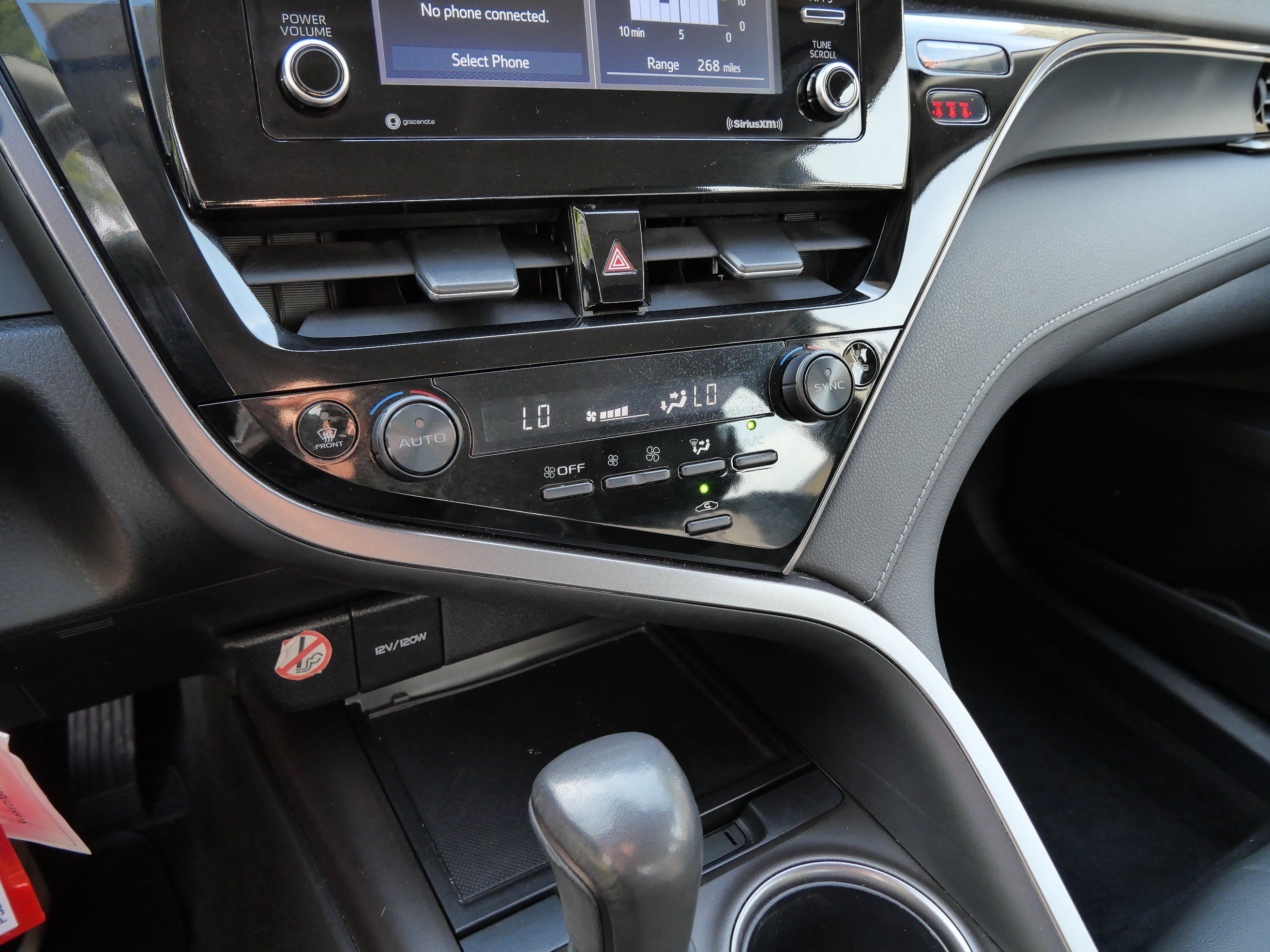 Certified 2024 Toyota Camry SE FWD image 24