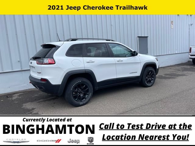 Used 2021 Jeep Cherokee Trailhawk AWD/4WD image 5