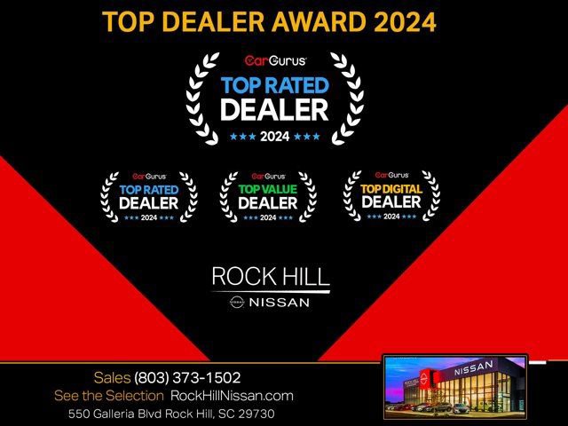 Used 2024 Chrysler Pacifica Select