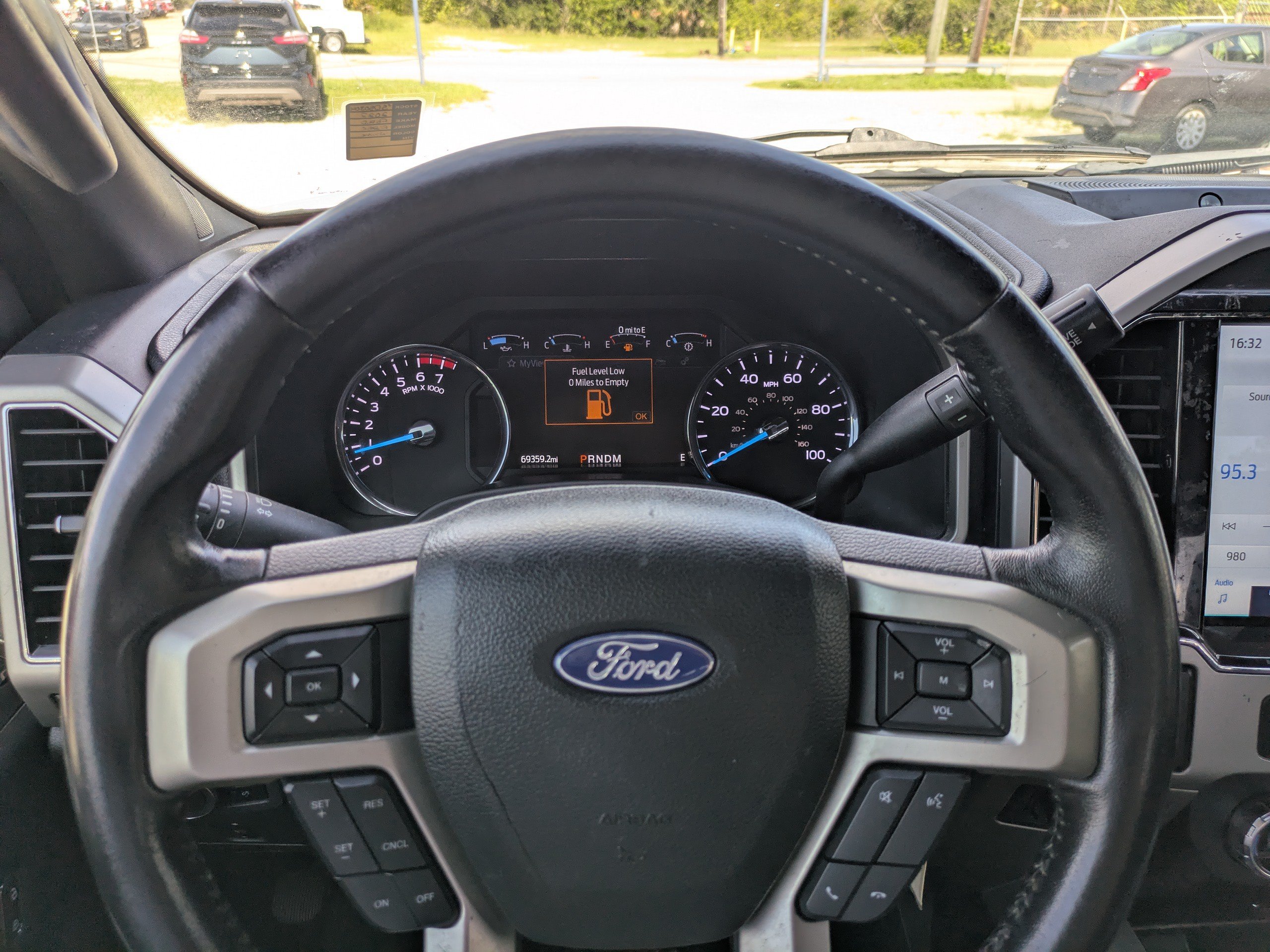 Used 2022 Ford F250 Lariat AWD/4WD image 24