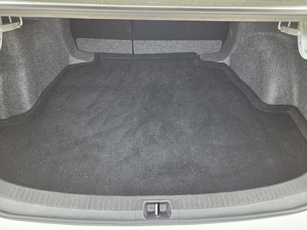 Used 2026 Toyota Corolla LE FWD image 28