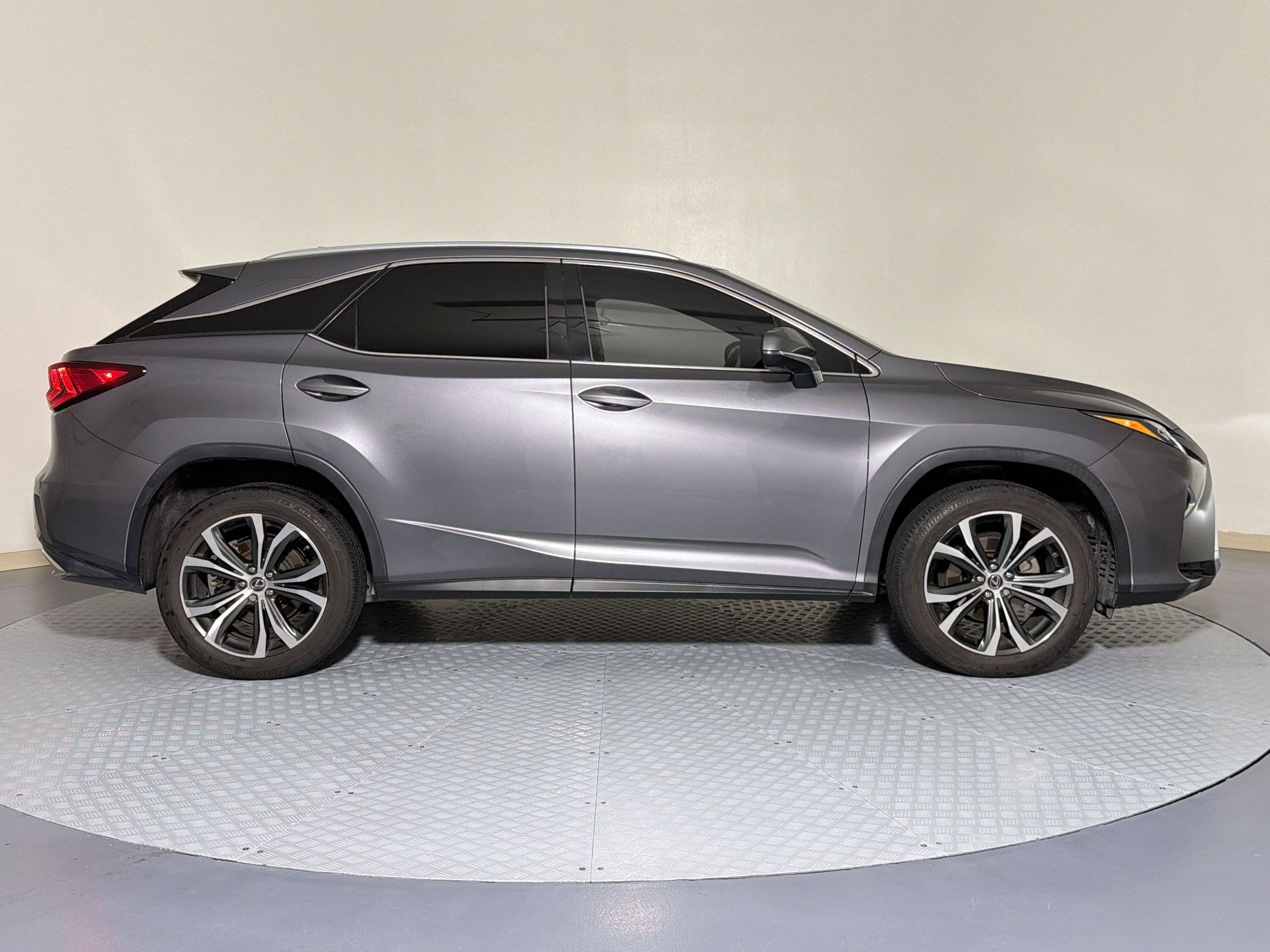 Used 2019 Lexus RX 350 FWD w/ Navigation Package image 7