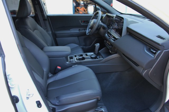 Used 2026 Subaru Outback Premium AWD/4WD image 35