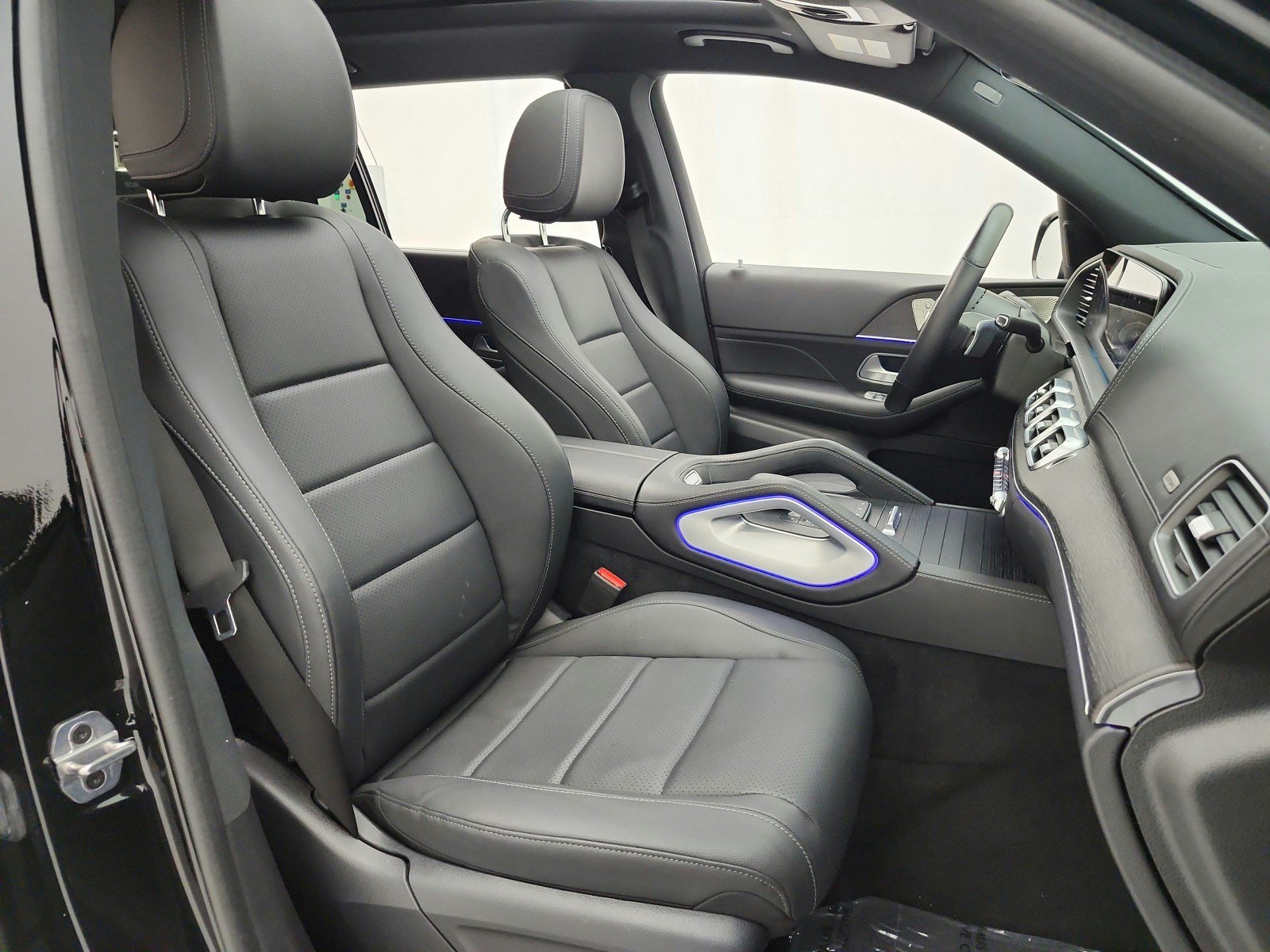 Certified 2024 Mercedes-Benz GLS 450 4MATIC image 20