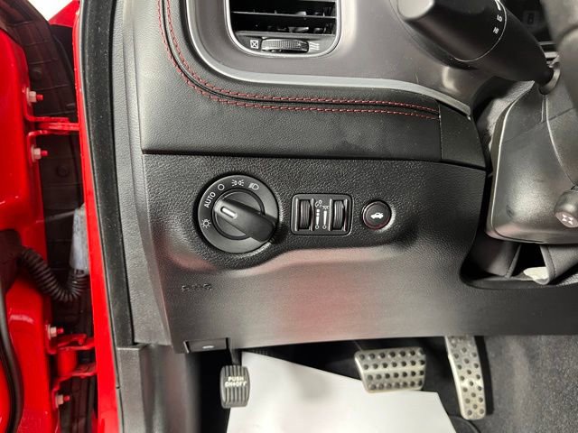 Used 2022 Dodge Charger Scat Pack RWD image 17