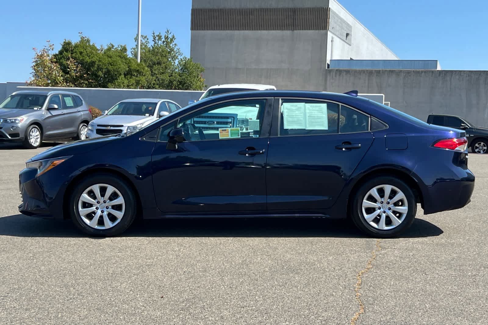 Used 2026 Toyota Corolla LE FWD image 9