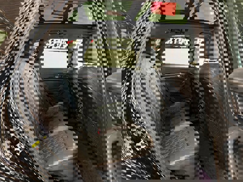 Used 2019 Audi SQ5 Prestige w/ Prestige Package image 41