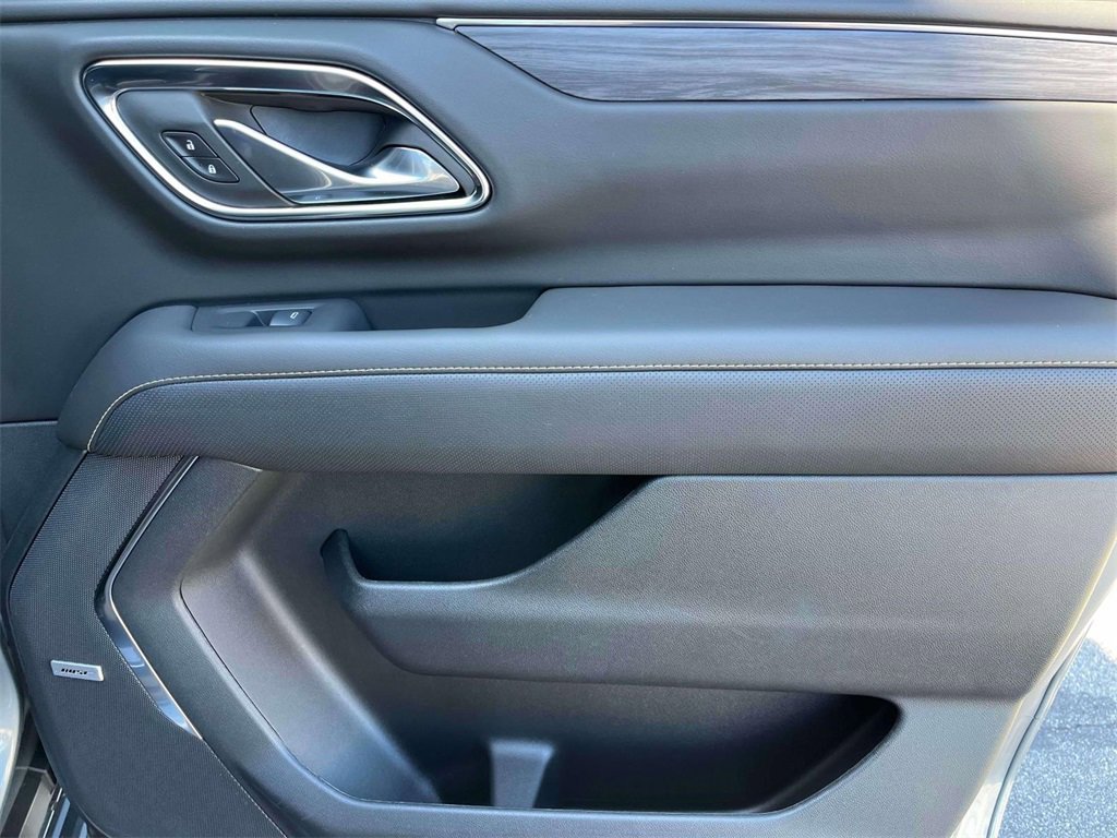 Used 2024 GMC Yukon XL SLT image 20