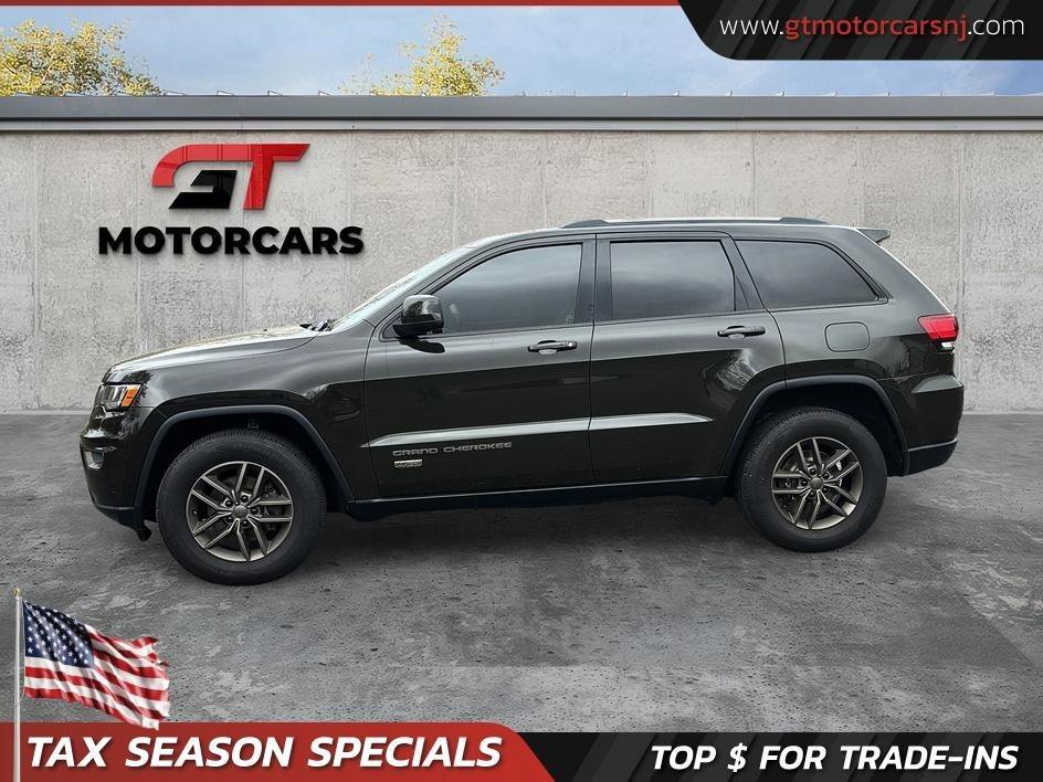 Used 2016 Jeep Grand Cherokee Laredo 75th Anniversary image 4