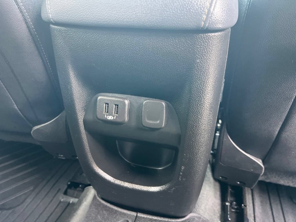 Used 2021 Chevrolet Colorado Z71 w/ Safety Package AWD/4WD image 17
