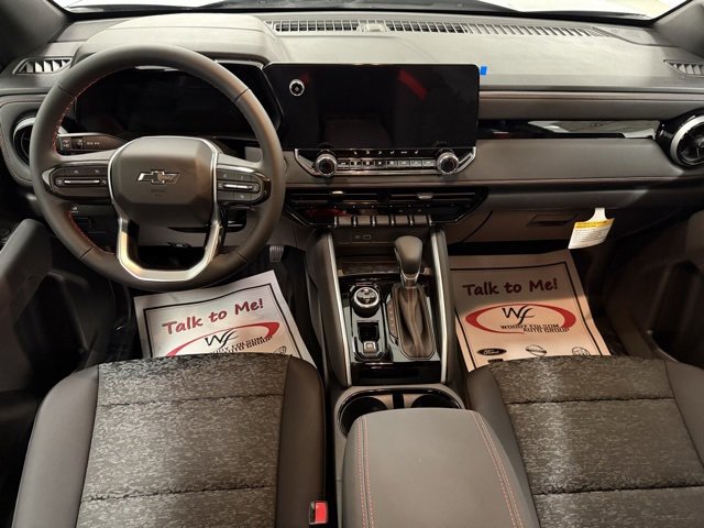 New 2025 Chevrolet Colorado Z71 image 16