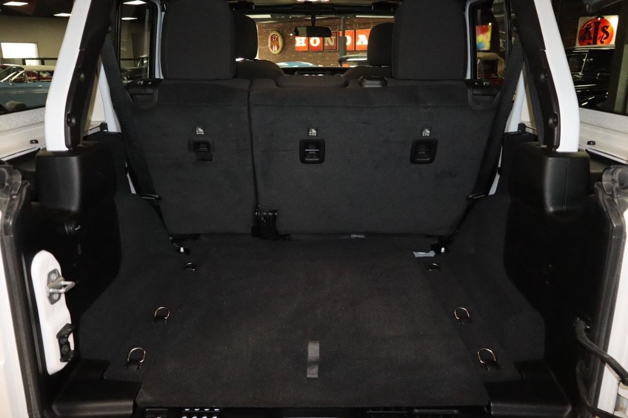 Used 2022 Jeep Wrangler Unlimited Sport AWD/4WD image 22