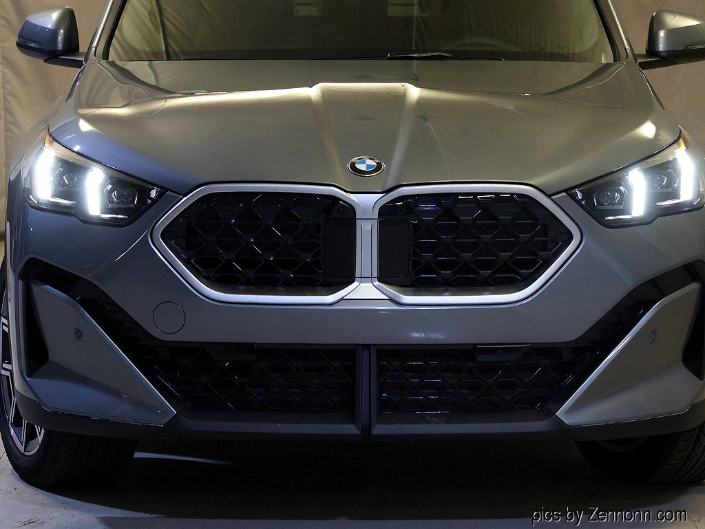 New 2025 BMW X2 xDrive28i w/ Premium Package image 6