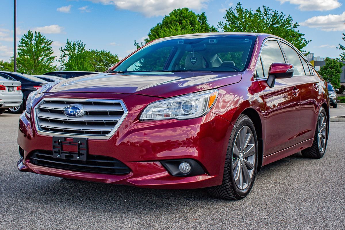 Used 2016 Subaru Legacy 2.5i Limited AWD/4WD image 3