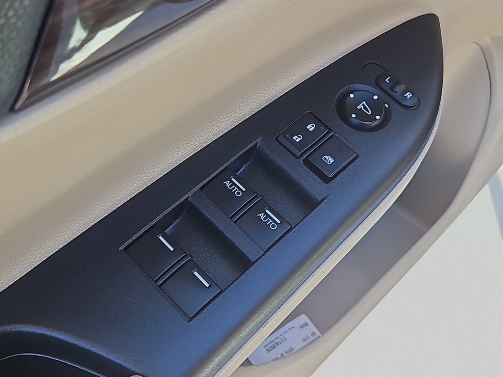 Used 2017 Honda Accord EX-L image 24