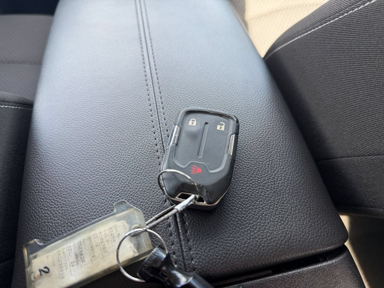 Used 2024 GMC Terrain SLE FWD image 21
