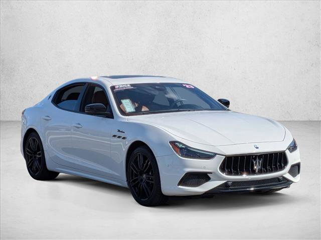 Used 2023 Maserati Ghibli Modena Q4 image 3