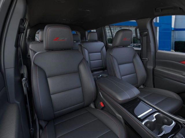New 2026 Chevrolet Traverse Z71 w/ Driver Confidence Package image 16