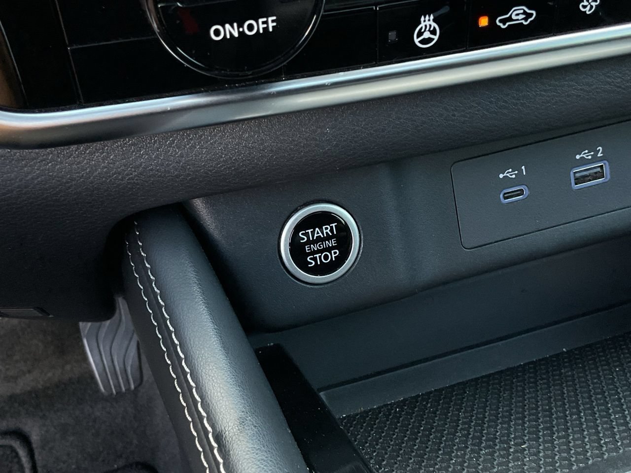 Used 2023 Nissan Rogue SL FWD image 25