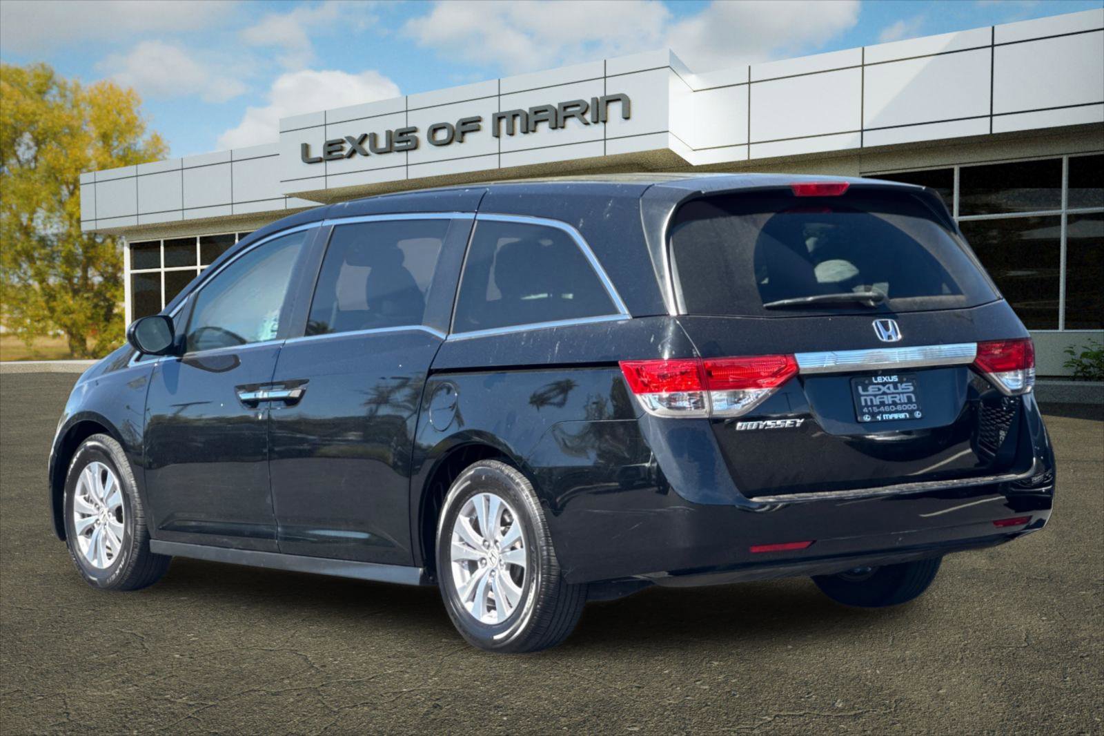 Used 2015 Honda Odyssey EX-L image 3