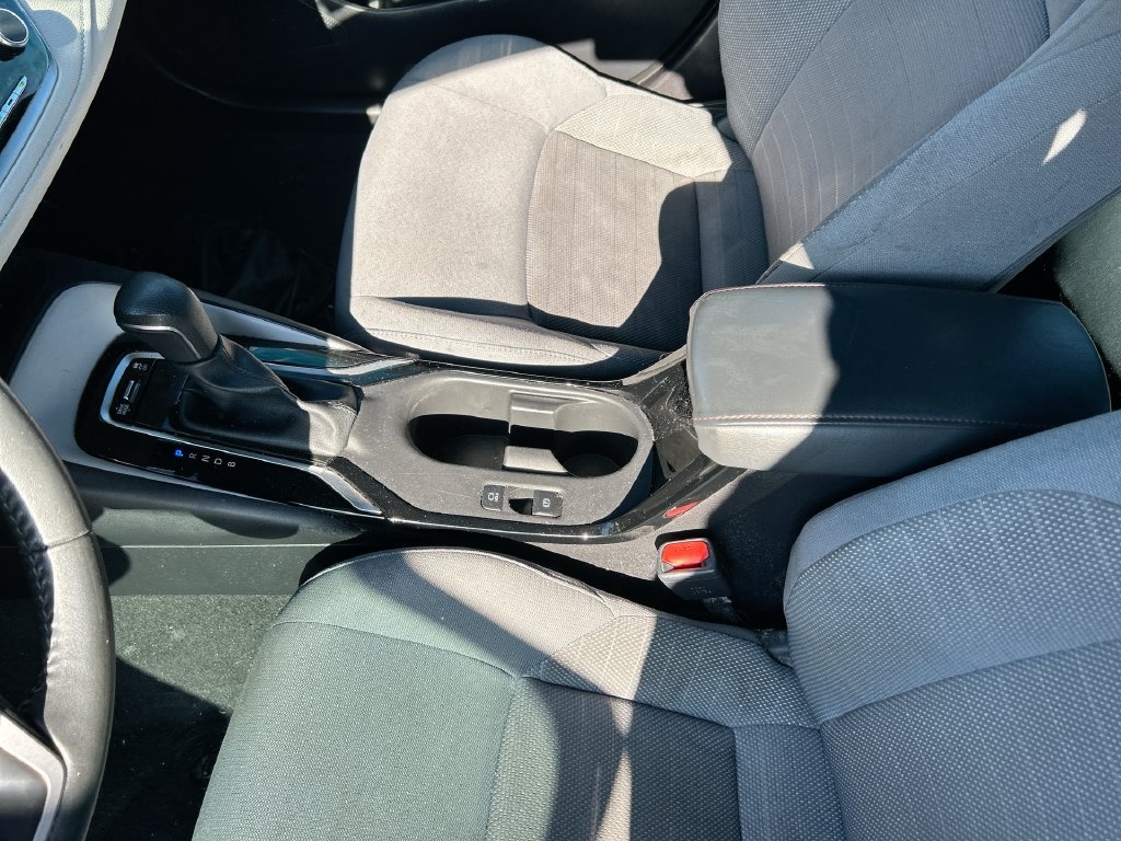 Used 2025 Toyota Corolla SE FWD image 28