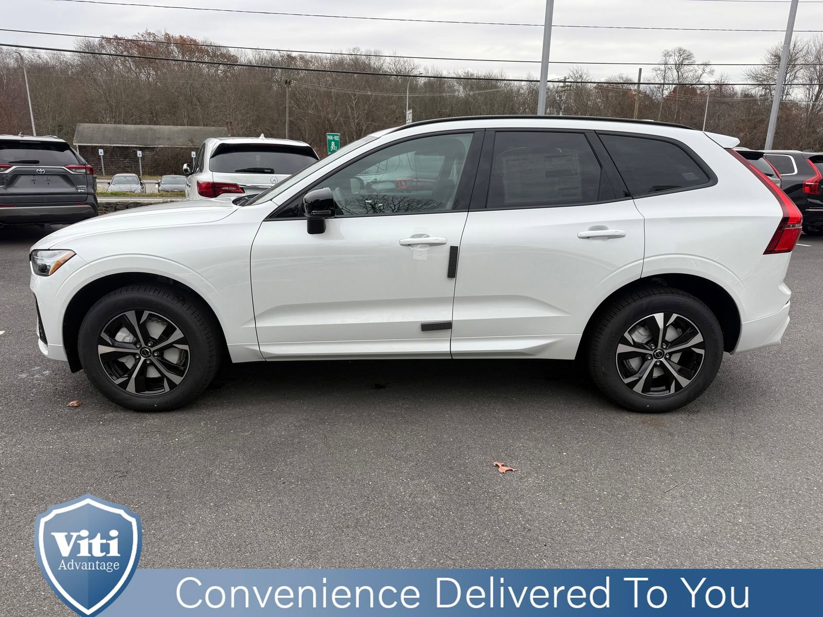 New 2026 Volvo XC60 B5 Core w/ Climate Package image 5