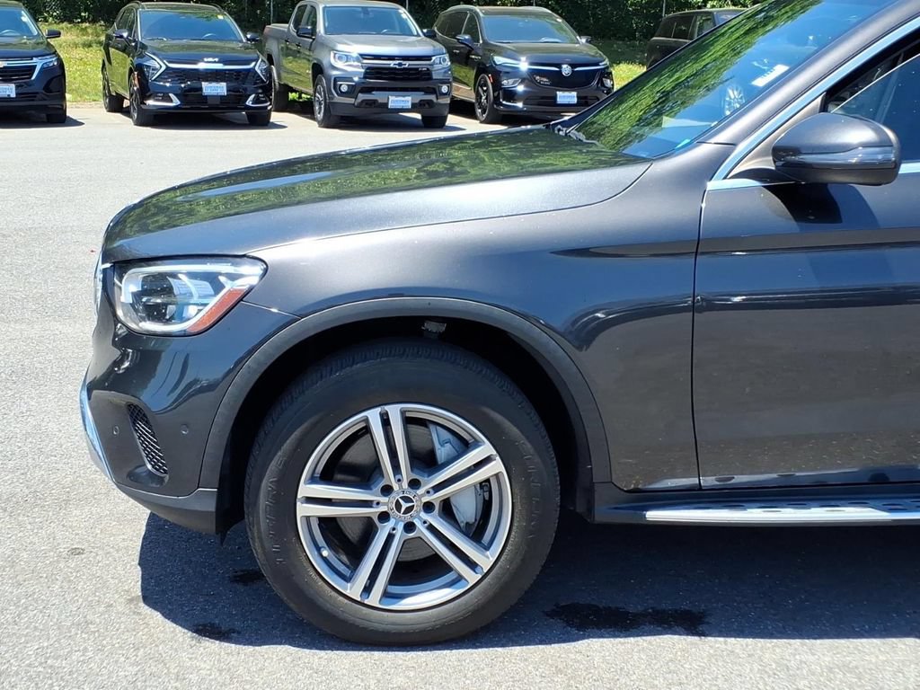 Used 2021 Mercedes-Benz GLC 300 4MATIC image 7