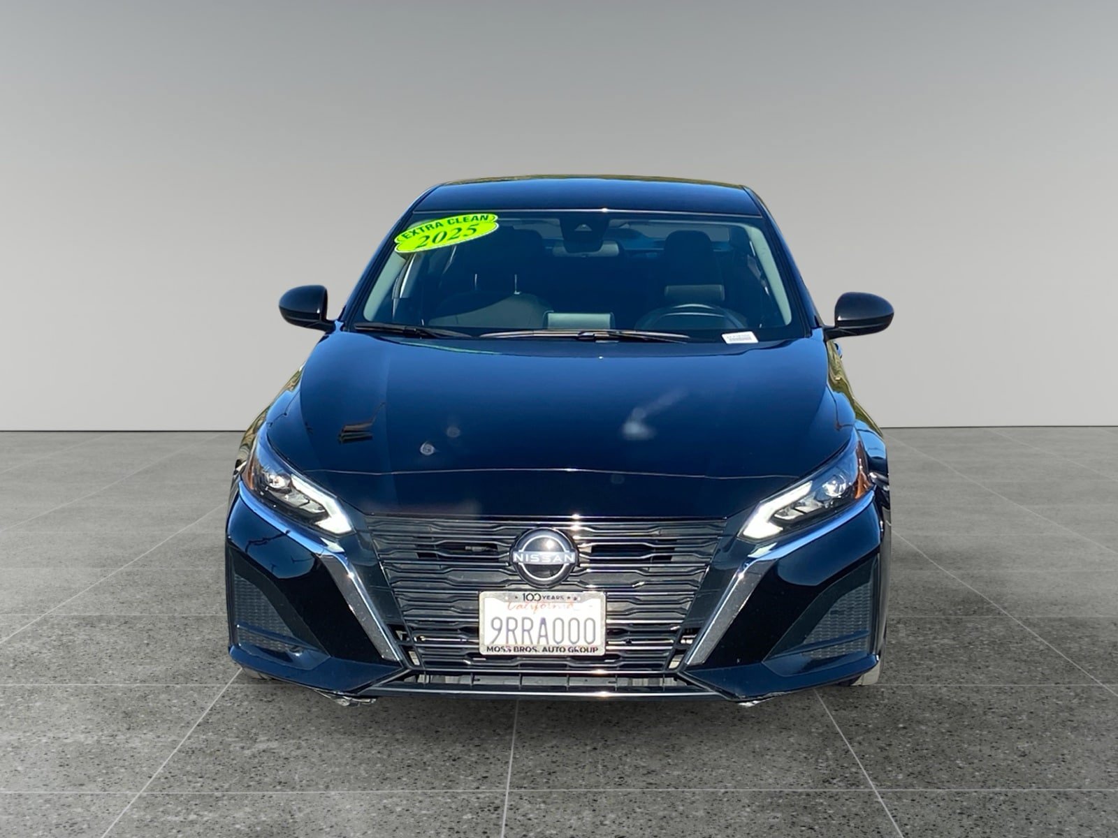 Used 2025 Nissan Altima 2.5 S FWD image 8