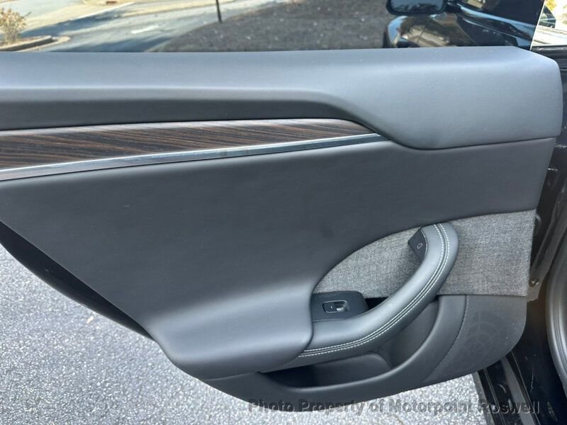 Used 2024 Tesla Model S AWD image 16