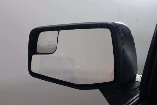 Used 2024 Chevrolet Silverado 1500 LT AWD/4WD image 34