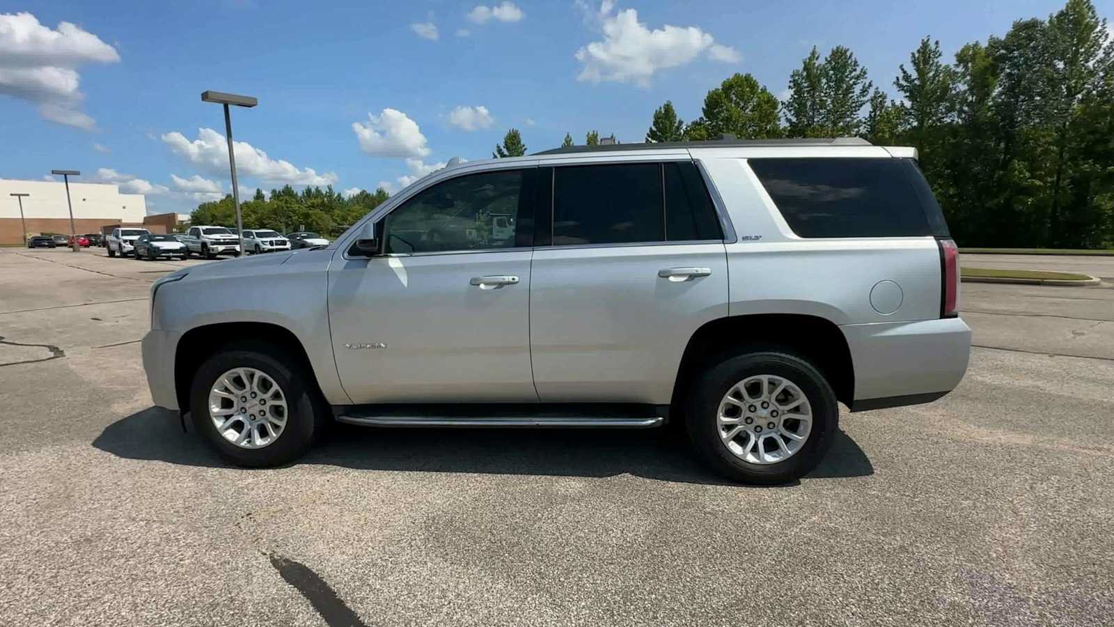 Used 2018 GMC Yukon SLT w/ Open Road Package AWD/4WD image 5
