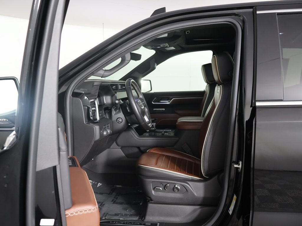 Used 2025 GMC Sierra 1500 Denali Ultimate AWD/4WD image 31