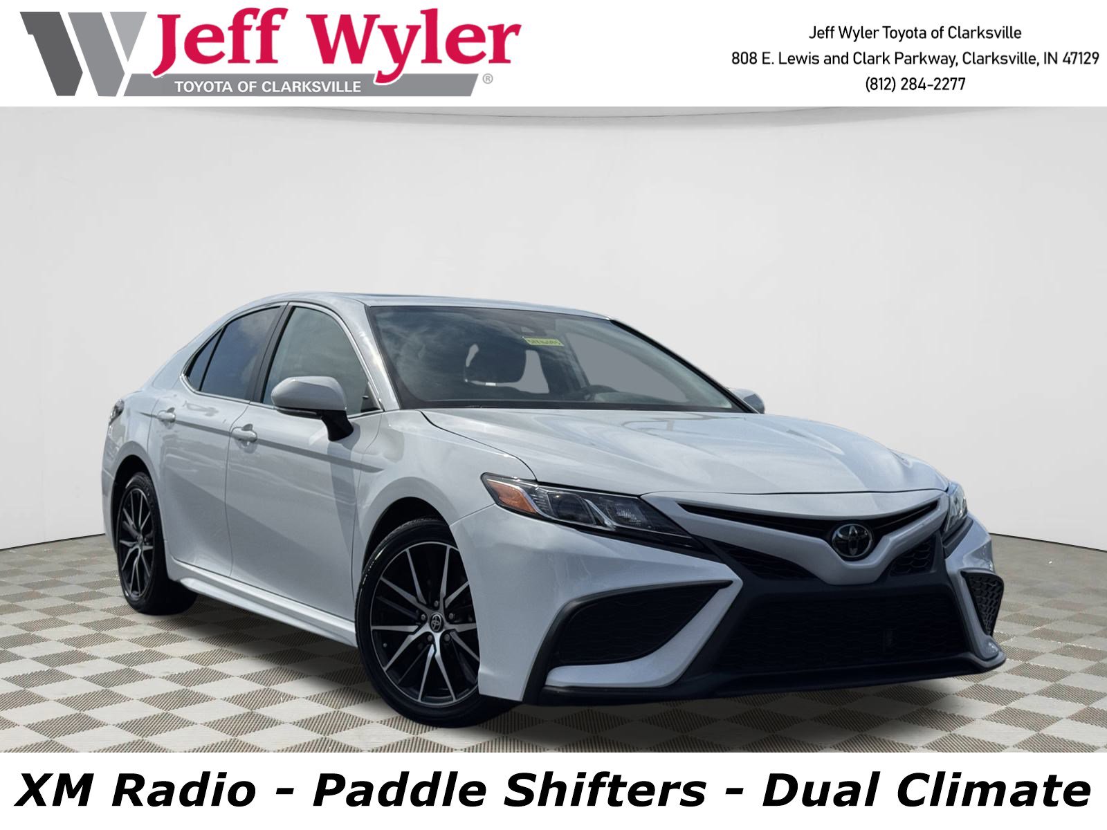 Used 2024 Toyota Camry SE w/ Convenience Package