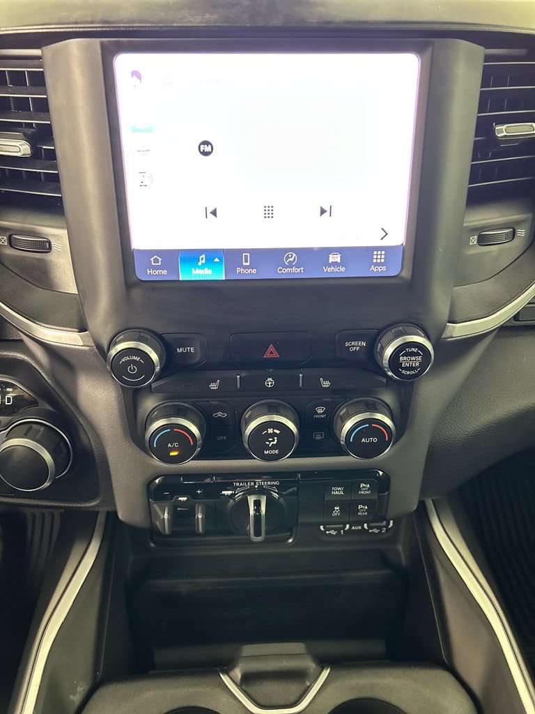 Used 2023 RAM 1500 Big Horn RWD image 15