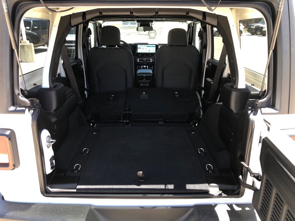 New 2025 Jeep Wrangler Unlimited Sport AWD/4WD image 40