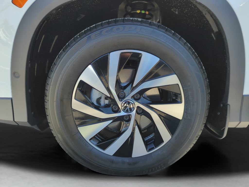 New 2026 Volkswagen Tiguan S FWD image 43