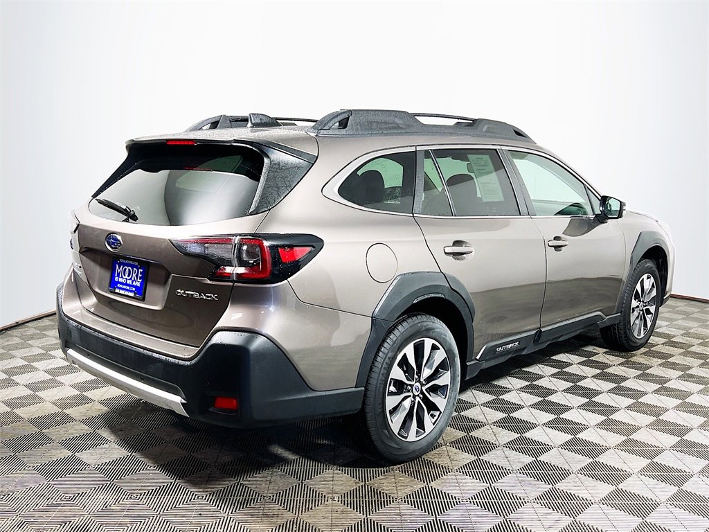 Used 2024 Subaru Outback Limited image 8
