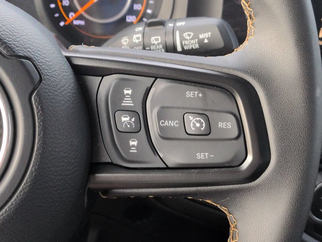 Used 2024 Jeep Wrangler Unlimited Sport AWD/4WD image 24