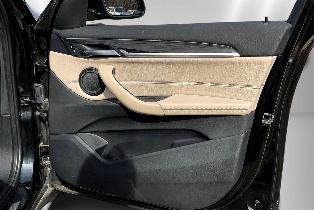 Used 2021 BMW X1 xDrive28i w/ Premium Package image 25