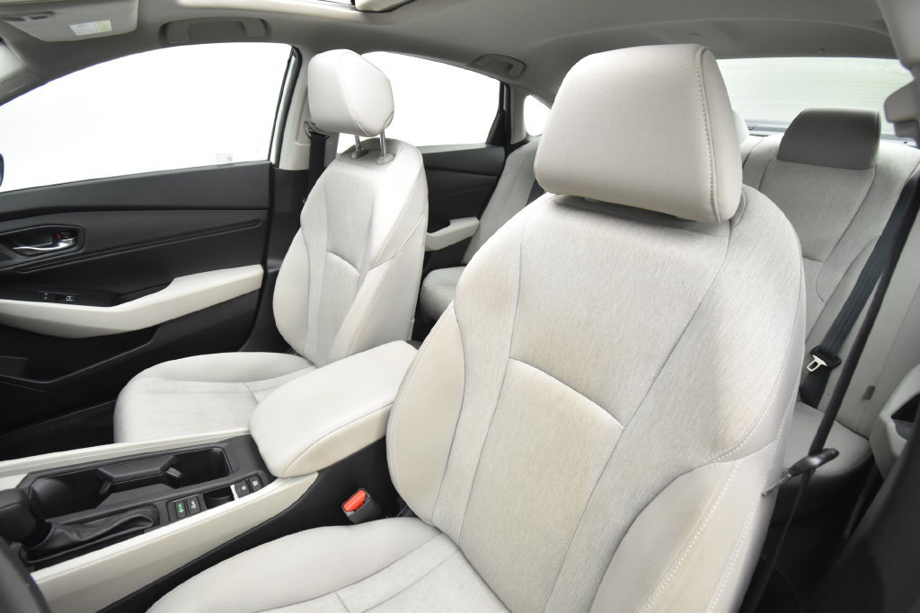 Used 2023 Honda Accord EX image 8