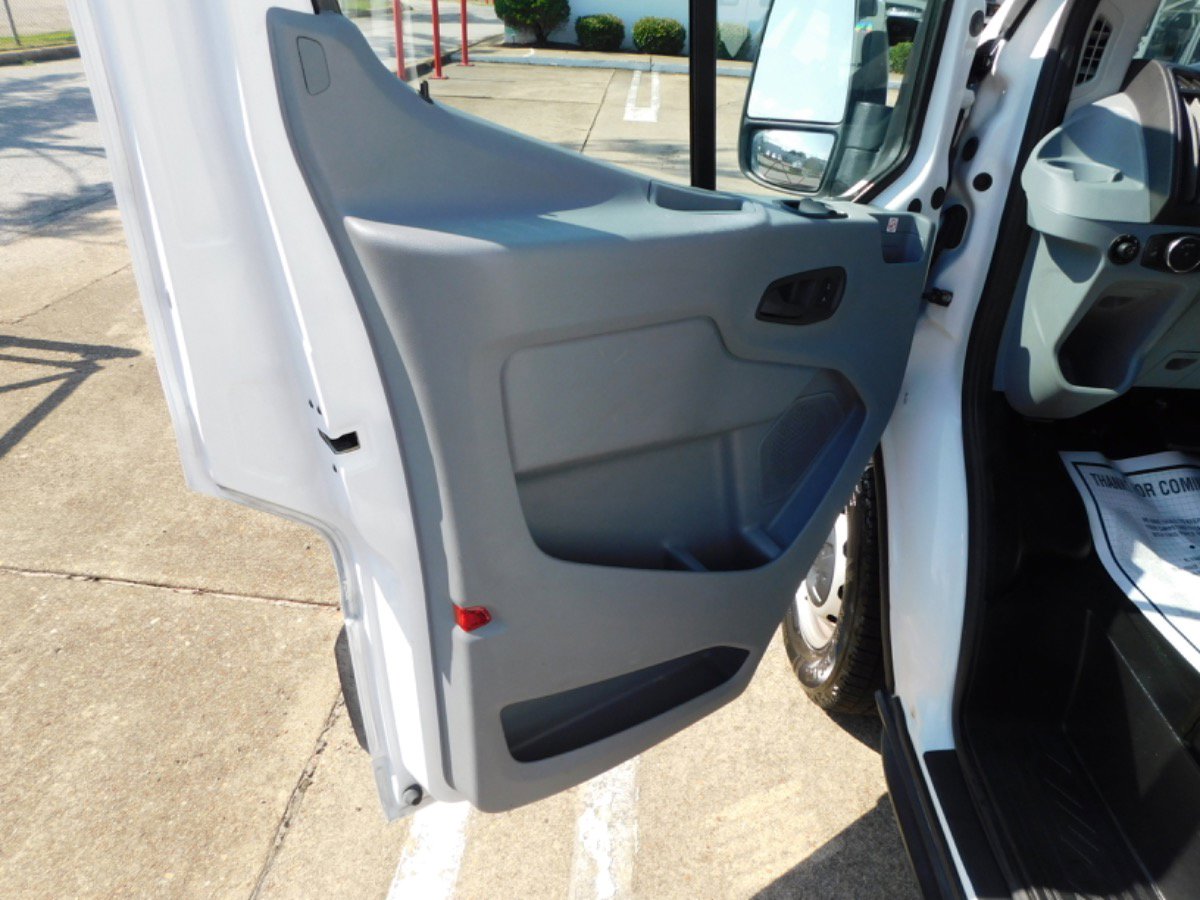 Used 2019 Ford Transit 150 130 Medium Roof RWD image 6