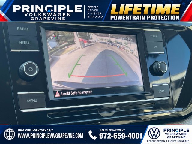 Used 2022 Volkswagen Taos S FWD image 18