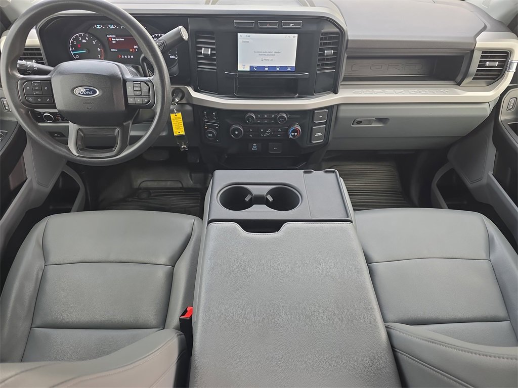 Used 2024 Ford F250 XL image 9