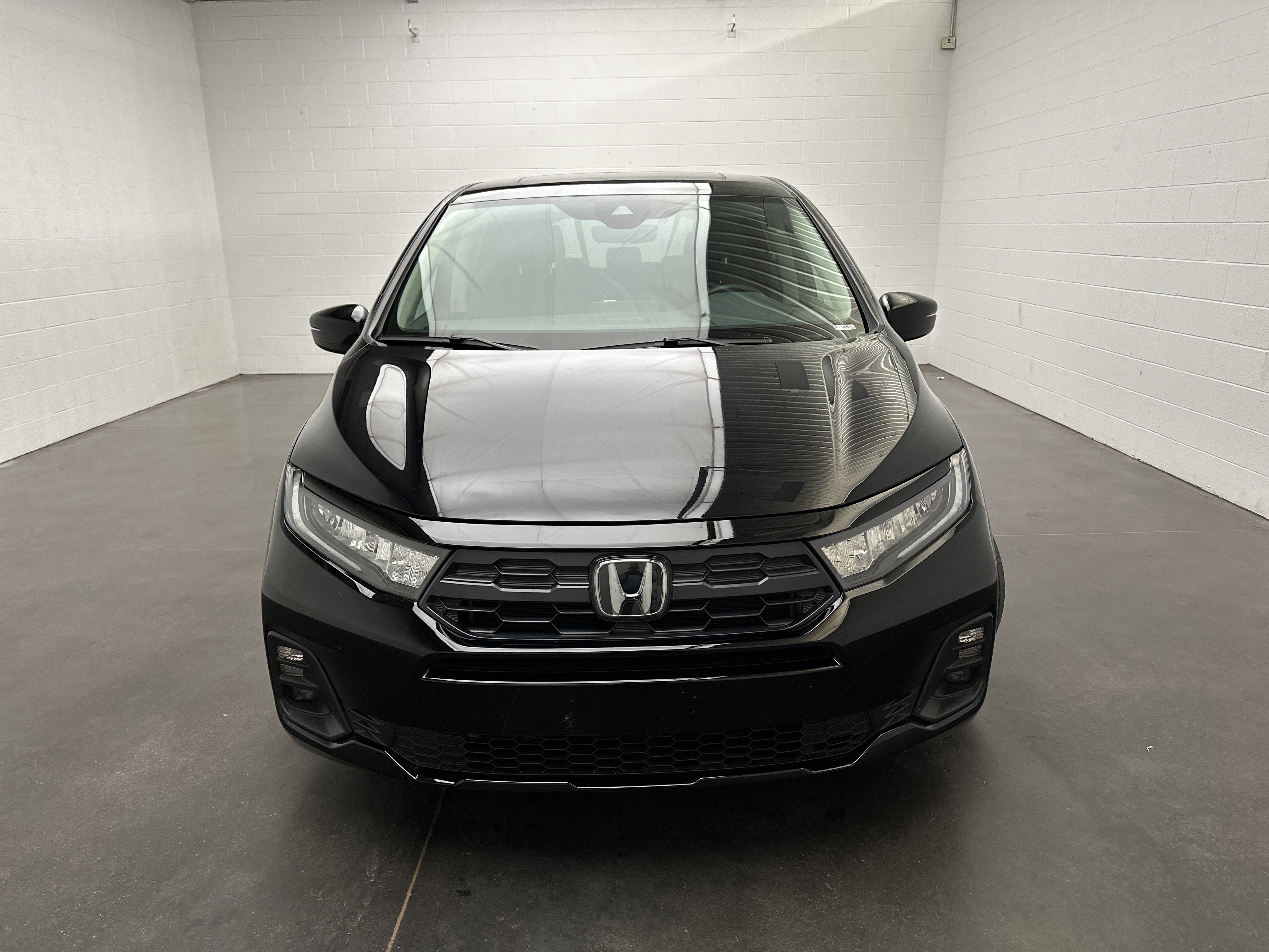 Used 2025 Honda Odyssey EX-L image 3