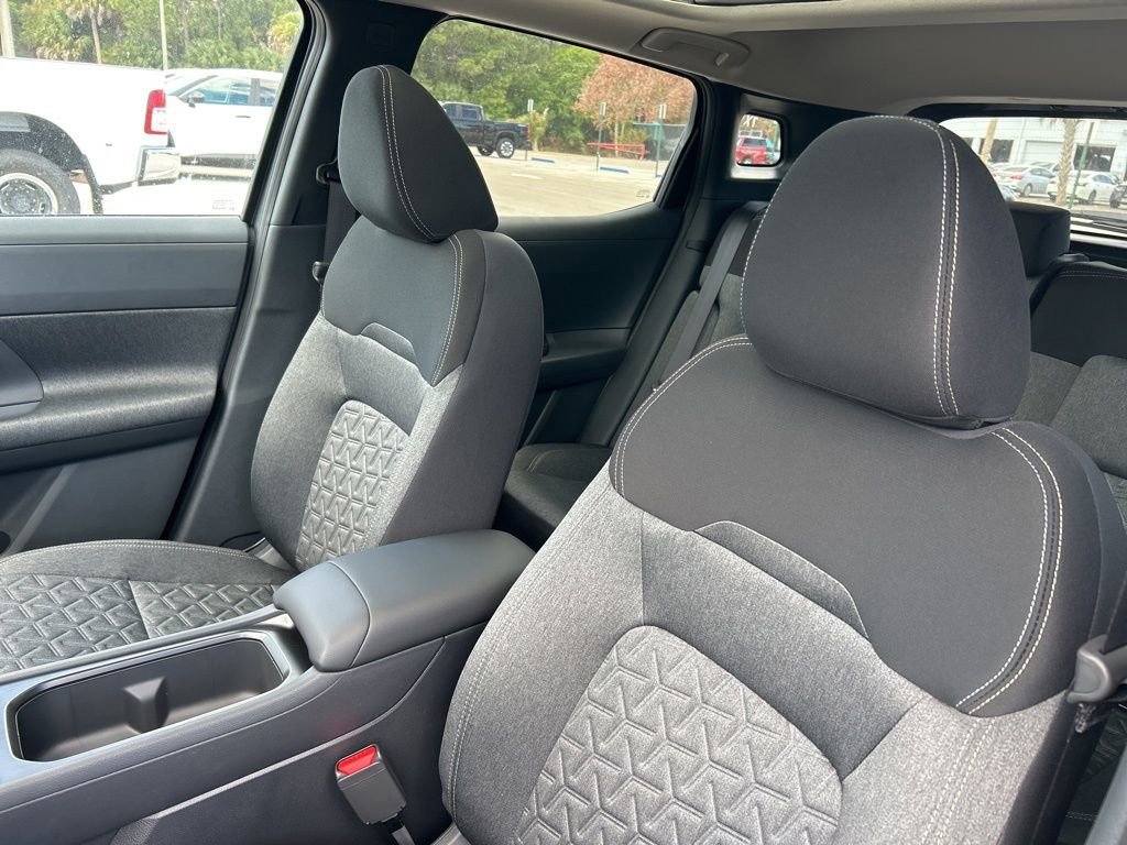 New 2026 Nissan Kicks SV w/ SV Premium Package FWD image 21