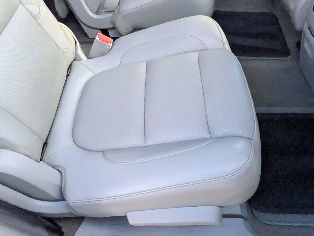 Used 2017 GMC Acadia SLT AWD/4WD image 54