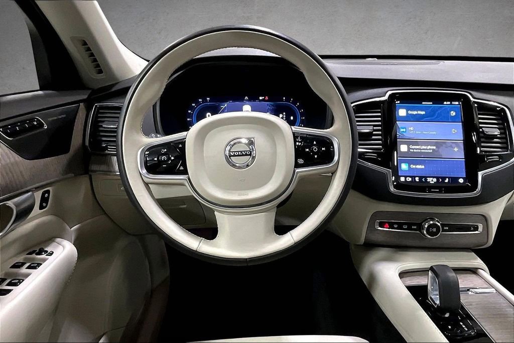 Certified 2023 Volvo XC90 B6 Plus w/ Protection Package image 8