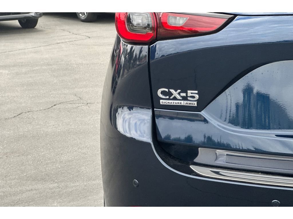 New 2025 MAZDA CX-5 Signature image 8